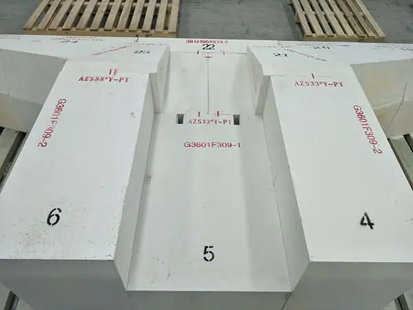 AZS33PT/AZS33NC
